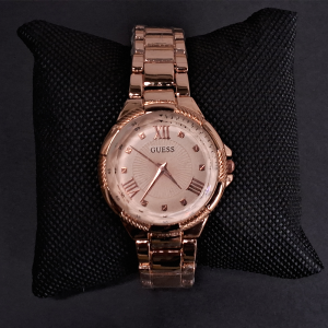 GUESS Ladies Watch - Quartz - Rose Gold